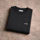 camiseta thirsty preta.webp