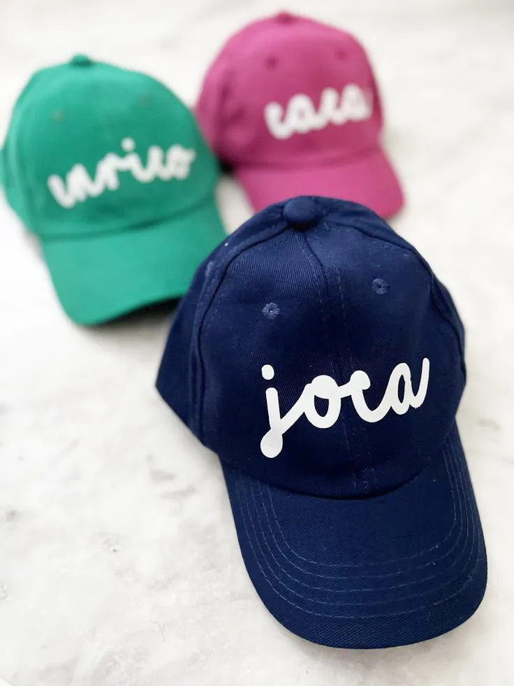 Boné personalizado com nome e inicial (11).webp