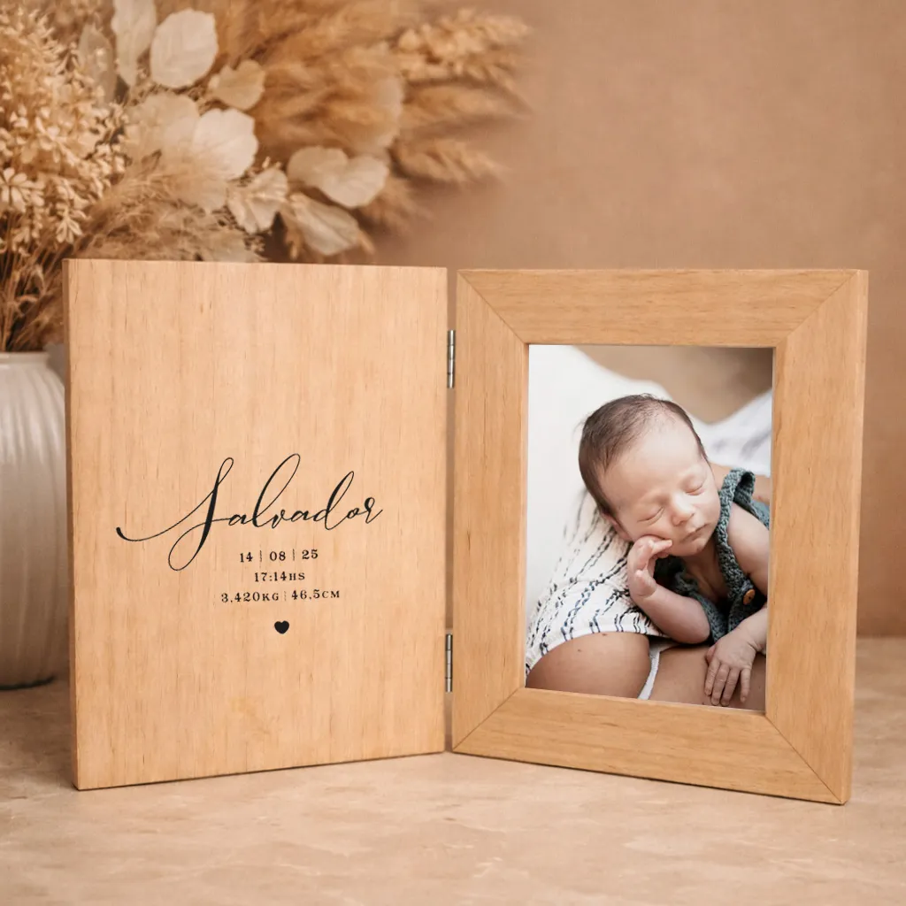 porta retrato madeira_newborn 1.webp