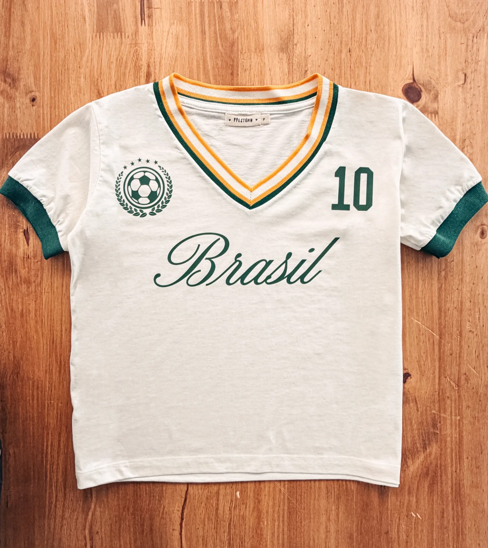 Camiseta Feminina Off com Gola Tricolor