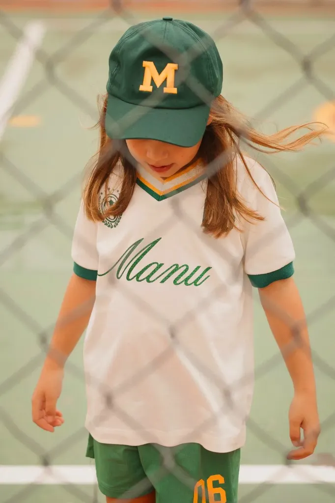 Camiseta Infantil Off com Gola Tricolor