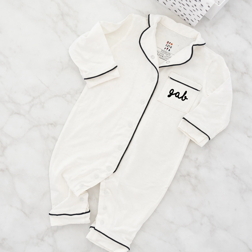 Pijama Macacão Baby Americano com Tipografia Mini (P)