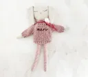 Coelho Artesanal em Linho com Malha Personalizada Rosa