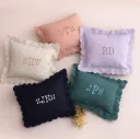 Almofada Personalizada com Monograma Fishtail Bordado